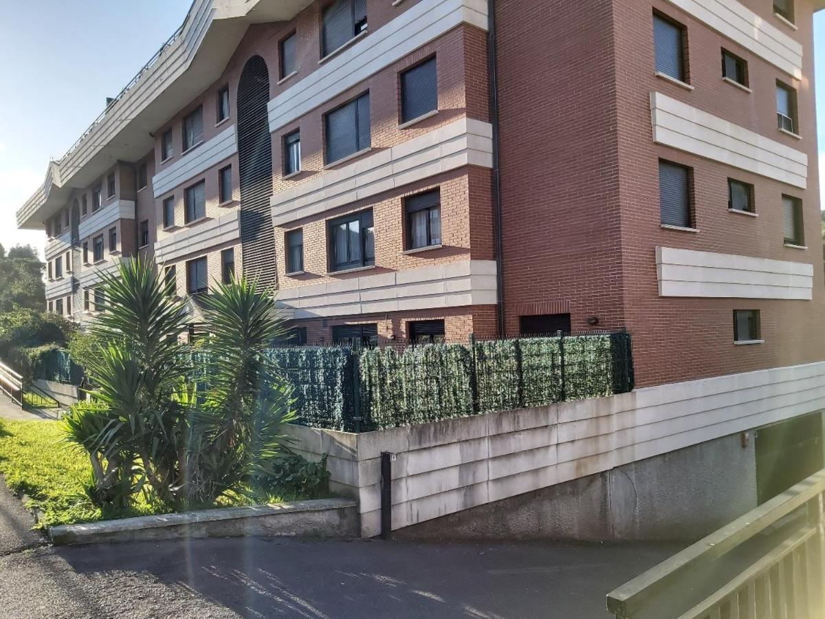 Castro Costa Norte Apartamento Jardin Garaje Castro Urdiales Luaran gambar