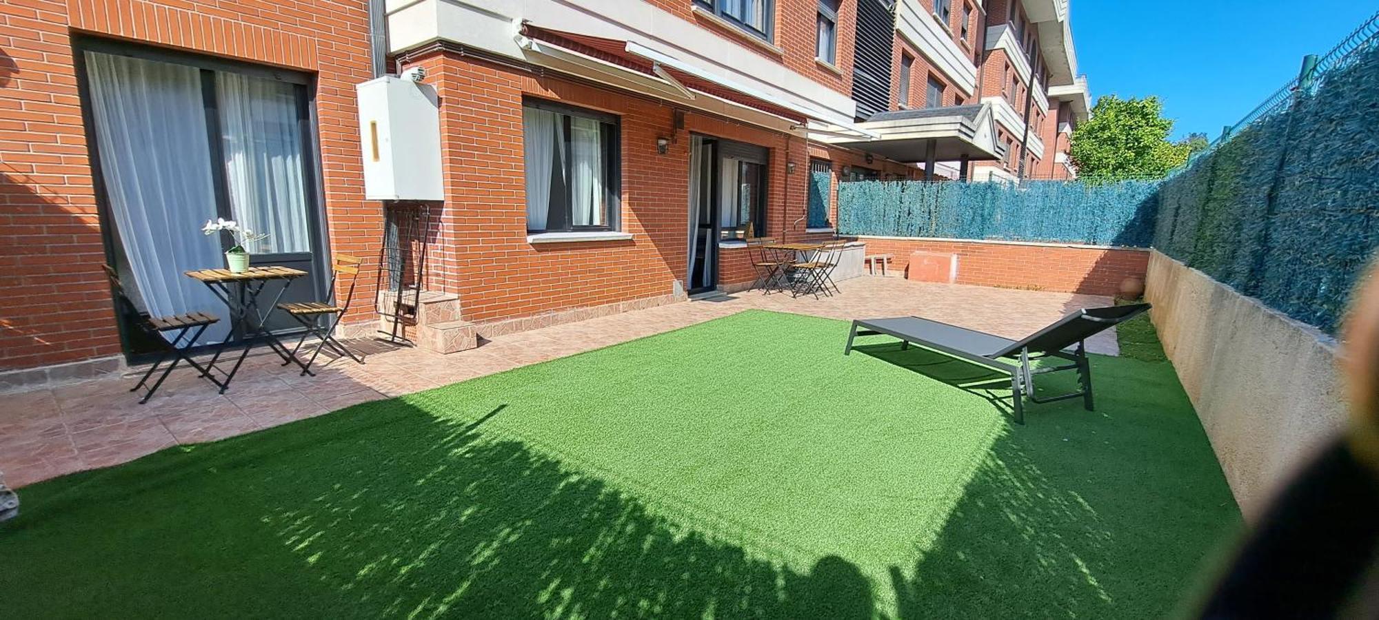 Castro Costa Norte Apartamento Jardin Garaje Castro Urdiales Luaran gambar